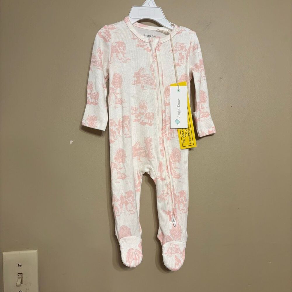 Angel Dear Baby Girl Pink Farm Toile Footie Pajama White Pink 3-6M NWT